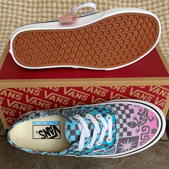 VANS AUTHENTIC SF TRIBAL CHECK WMNS - Picture 6 of 16